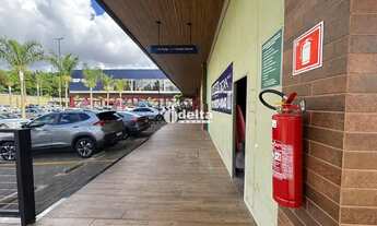 Imagem 3: Loja comercial na Rondon Pacheco disponível para locação no bairro Morada da Colina em Ube