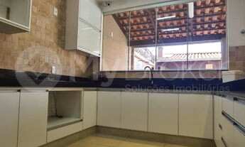 Imagem 4: SOBRADO JAÓ Casa com 3 dormitórios