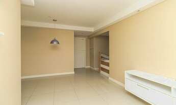 Imagem 4: Apartamento para venda tem 65 metros quadrados com 2 quartos em Jardim Carvalho - Porto Al