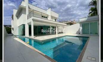 Imagem: 4 dorm, 4 suites, 5 vagas, 536,10 m²