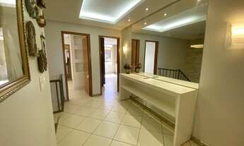 Imagem: Sobrado com 4 quartos sendo três suítes