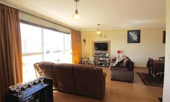 Imagem: Apartamento com varanda ampla, bem iluminado