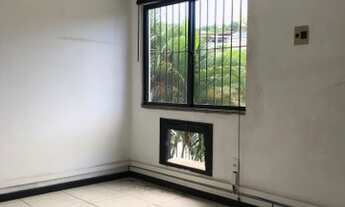 Imagem 4: Galpão/Depósito/Armazém para aluguel possui 683 metros quadrados com 8 quartos