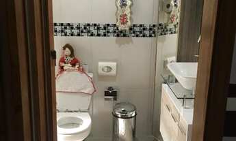 Imagem 2: Sobrado para venda com 173 metros quadrados com 4 quartos