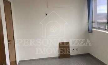 Imagem 3: Sala comercial com recepção, 1 sala, copa, e 2 WCs e uma vaga de garagem. Localizado na Ru