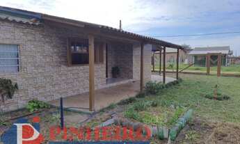 Imagem 5: Cidreira cod.271 - Casa em alvenaria com 3 dormitórios a 100m do mar