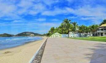 Imagem 2: Casa Pé na Areia Com Heliporto à venda no Guarujá, praia de Pernambuco