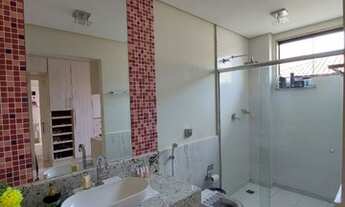 Imagem 5: Duplex de alto padrão, com 4 quartos e ótima localização em Maria das Graças