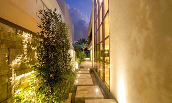 Imagem 2: COD C-89 Casa de Alto Padrão no Bosque das Gameleiras porteira fechada