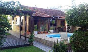 Imagem: Porto Alegre - Casa Padrão - Partenon