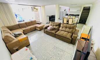 Imagem 5: MARAVILHOSA CASA COLONIAL COM ACABAMENTO DE ALTO PADRÃO- 04 QUARTOS