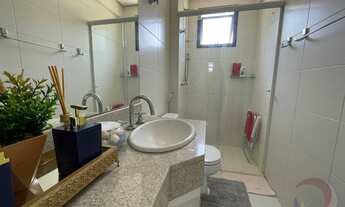 Imagem 7: Apartamento para venda possui 77 metros quadrados com 2 quartos em Jurerê - Florianópolis