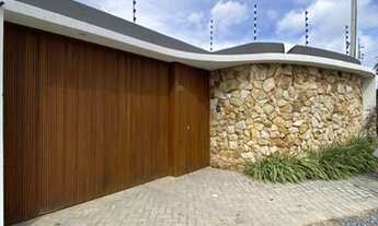 Imagem: Casa em construção na Praia do Francês