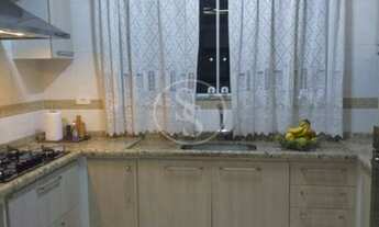 Imagem 2: Lindo sobrado com 3 dormitórios,sendo 1 suite