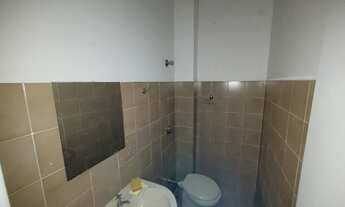 Imagem 7: Apartamento com 2 dormitórios para alugar, 63 m² por R$ 1.350/mês - Centro - Curitiba/PR