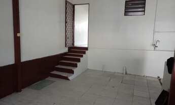 Imagem 4: Parque 10 - Casa residencial/comercial no Eldorado