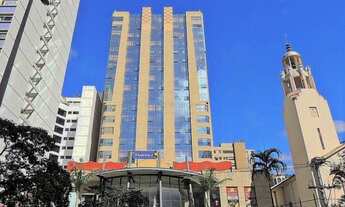 Imagem 1: Consultório para venda possui 49 metros quadrados em Centro - Juiz de Fora - MG