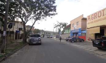 Imagem 2: Prédio com dois pavimentos Res. Com. Almirante Tamandaré