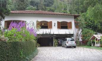 Imagem: Casa para venda possui 390 metros quadrados