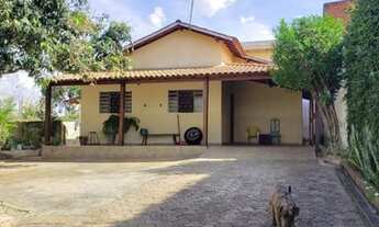 Imagem 3: Casa para Venda em Vicente Pires, Setor Habitacional Samambaia, 8 dormitórios, 2 suítes, 3