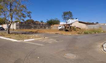 Imagem 3: Lote 765 m² esquina, plano R$ 400 mil Villagio Garavello