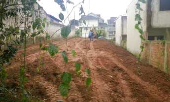 Imagem 6: Lote/Terreno 10 x 50 para venda possui 500 metros quadrados em Tingui - Curitiba - PR