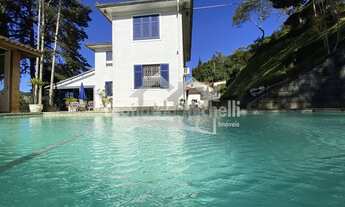 Imagem 2: Casa a venda no Valparaiso c/ 5 quartos, perto do centro histórico de Petrópolis