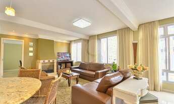 Imagem 7: Duplex próximo reitoria da UFPR, HC e teatro Guaira