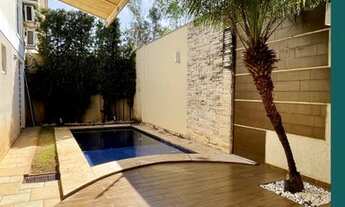 Imagem: Sobrado de esquina de Condomínio, completo