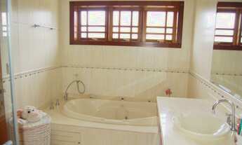 Imagem 4: Arujá, Casa Altíssimo Padrão, 6 Dormitórios, 4 Suítes, 7 Banheiros, 8 Vagas