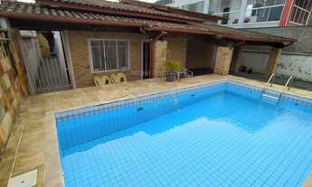 Imagem 4: Casa 3 DORMITÓRIOS (sendo 1 suíte) à venda, Sumaré, Caraguatatuba, SP - Piscina, churrasqu