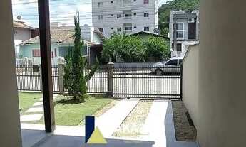 Imagem 4: Casa averbada no Vila Nova com piscina