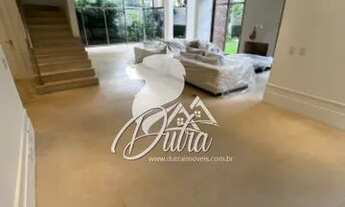 Imagem 5: Padrão Jardim Europa 679m² 04 Dormitórios 04 Suítes 4 Vagas