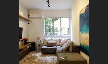 Imagem 5: Apartamento para venda possui 70 metros quadrados com 2 quartos em Lagoa - Rio de Janeiro