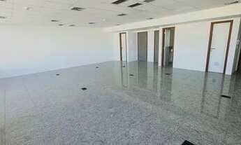 Imagem 5: RioMar Trade Center - 130 mts pronta