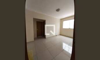 Imagem 4: Apartamento para Aluguel - Cabral, 2 Quartos, 74 m2