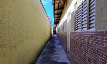 Imagem 4: Uma excelente casa de 02 quartos com 55 m² com 01 vaga de garagem coberta no Setor Faiçalv