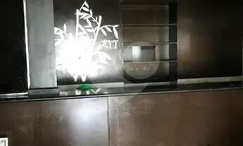 Imagem 5: Casa de esquina com varanda coberta, ar condicionado, antigo restaurante!!!