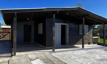 Imagem: Vendo casa a uma quadra da praia em capão