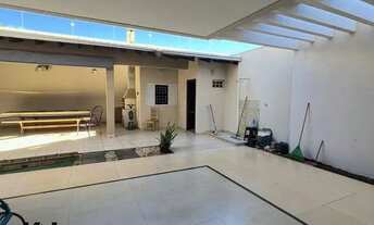 Imagem 7: Imóvel em ótima localização próximo ao carandá bosque