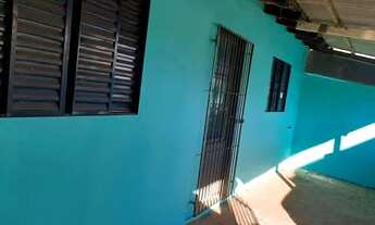 Imagem: Casa com 2 quartos no Jardim Leblon R$750