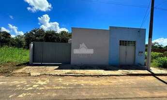 Imagem: Casa 2/4 em Luzimangues