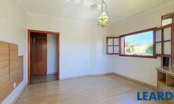 Imagem: CASA ASSOBRADADA - PARQUE NOVA SUÍÇA