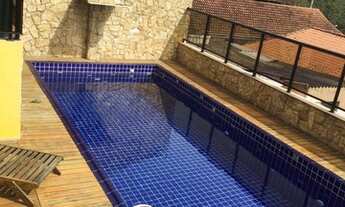 Imagem 7: Lindíssima casa para venda no Centro de Embu das Artes com 440 metros construídos com 4