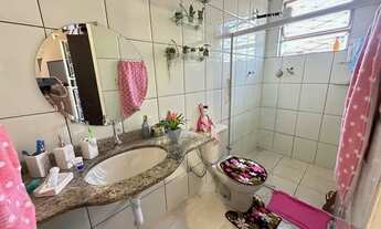 Imagem 4: Casa em lote de 220m2 no Vale Verde