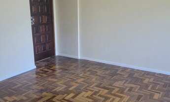 Imagem 4: Apartamento para venda possui 65 metros quadrados com 2 quartos em Catete - Rio de Janeiro