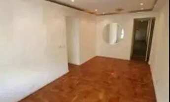 Imagem 5: Aluguel- Oportunidade de morar no miolo de Icaraí, 2 quartos + escritório