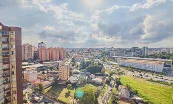 Imagem 7: APARTAMENTO com 4 dormitórios para alugar com 220m² por R$ 3.780,00 no bairro Cabral - CUR