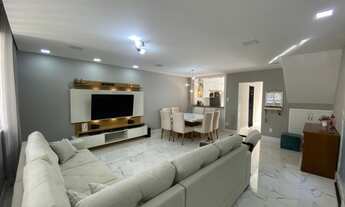 Imagem 3: Casa para venda possui 273 metros quadrados com 3 quartos em Grajaú - Rio de Janeiro - RJ