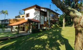 Imagem 5: Maravilhosa Casa em Aldeia da Serra com 3 Suítes|Cozinha|Área Gourmet|Escritorio